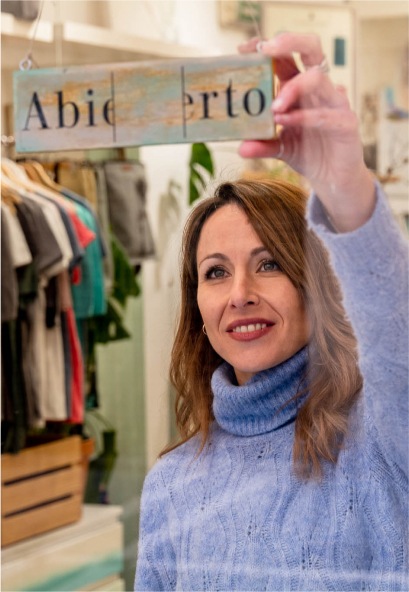 Setting-open-sign-small